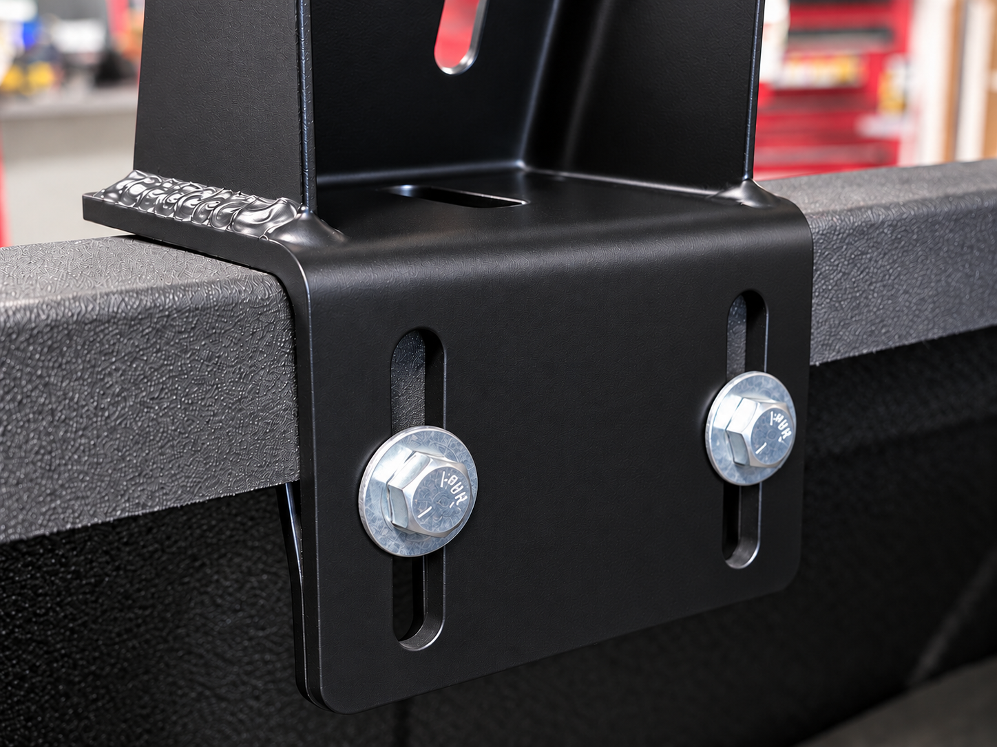HMOR no-mod pinch-clamp mounting close-up