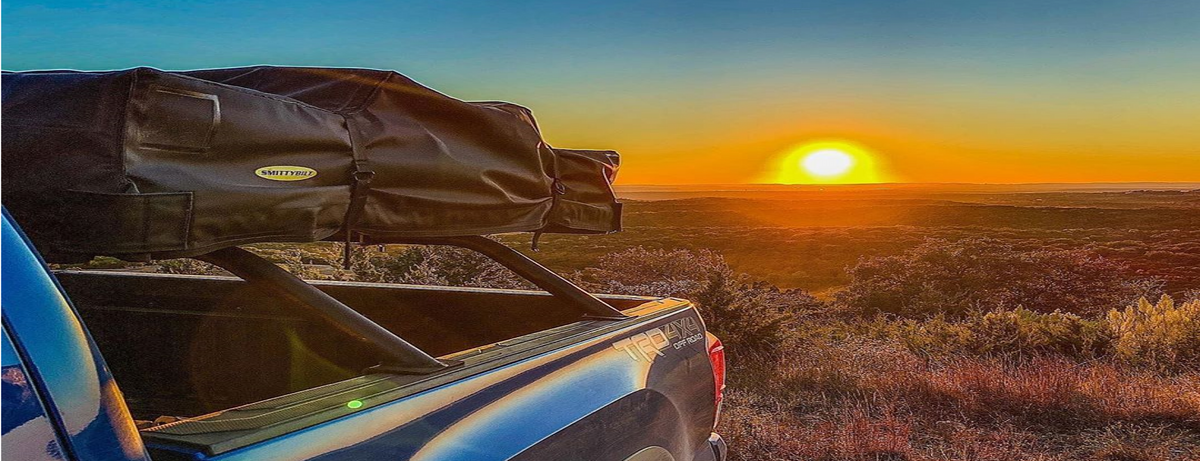 Toyota Tacoma equipped with HMOR Bed Bars