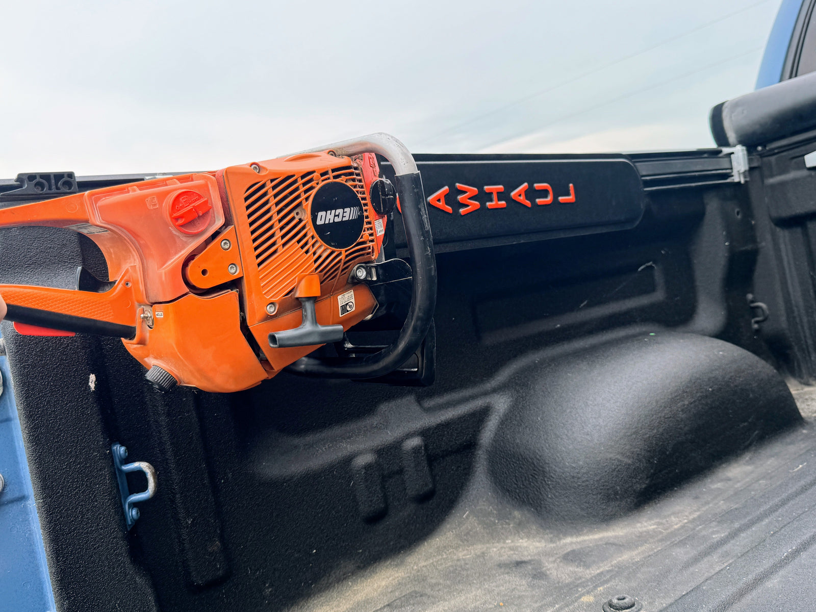 SawHaul Snap-Lok Rotating Mount for Toyota Truck Bedrails