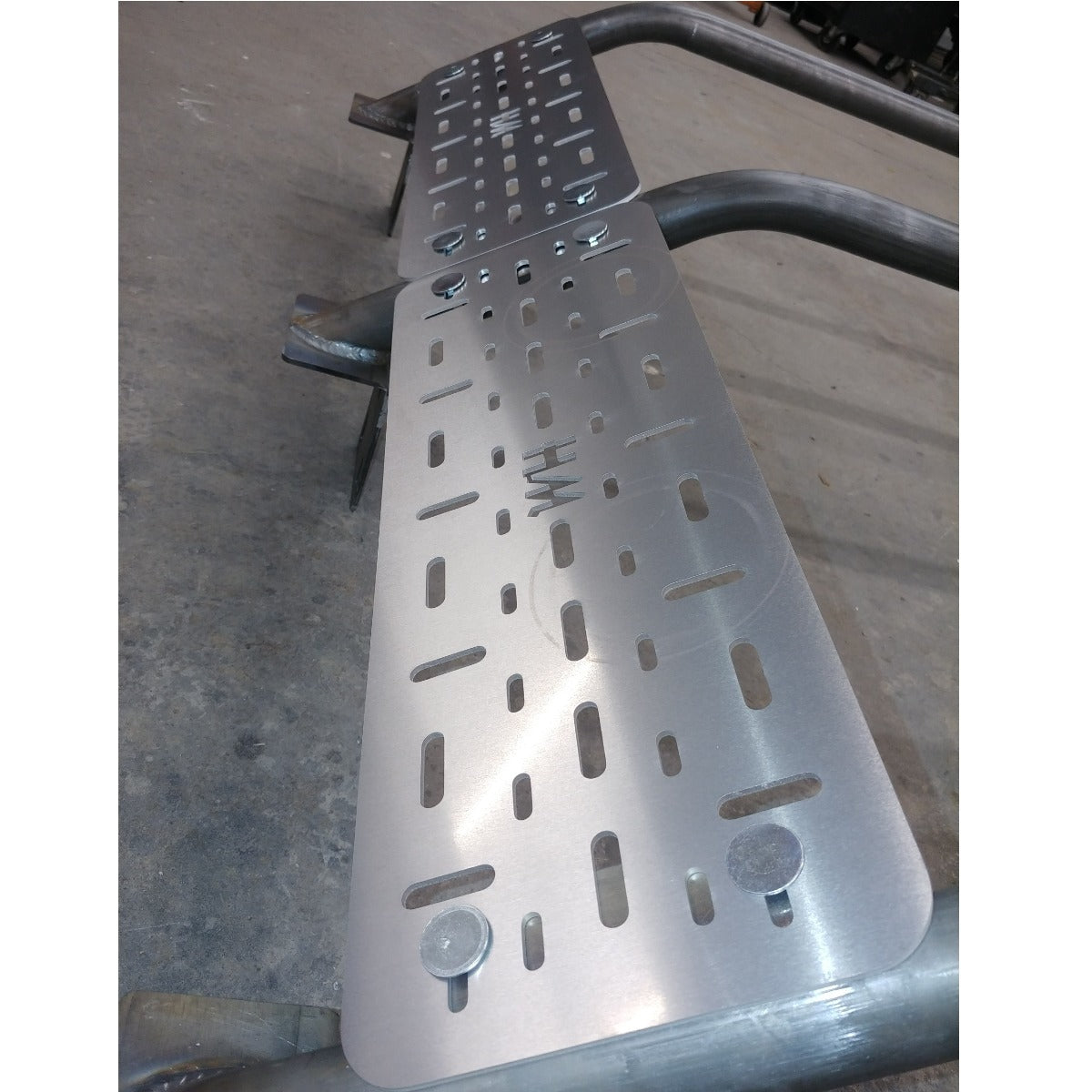 Universal Mounting Plate 22 Inch Heavy Metal Off-Road